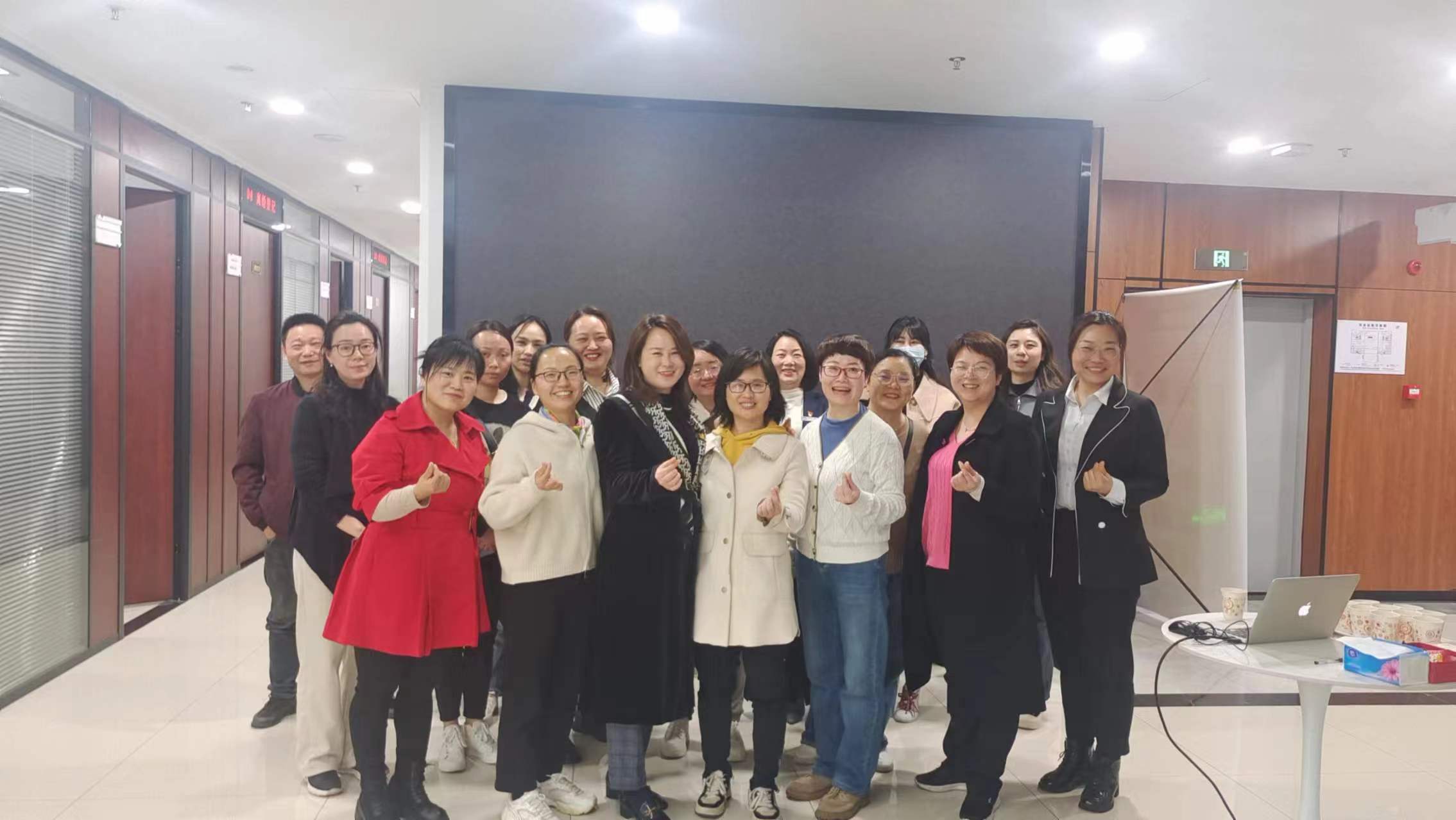 经营美满婚姻 拥抱幸福家庭 这场婚姻家庭公益讲座为您支招！