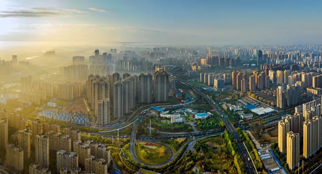 2024年赛迪创新百强区榜单发布，长沙6区均上榜，雨花区位列第十，全球研发中心城市建设提质提速