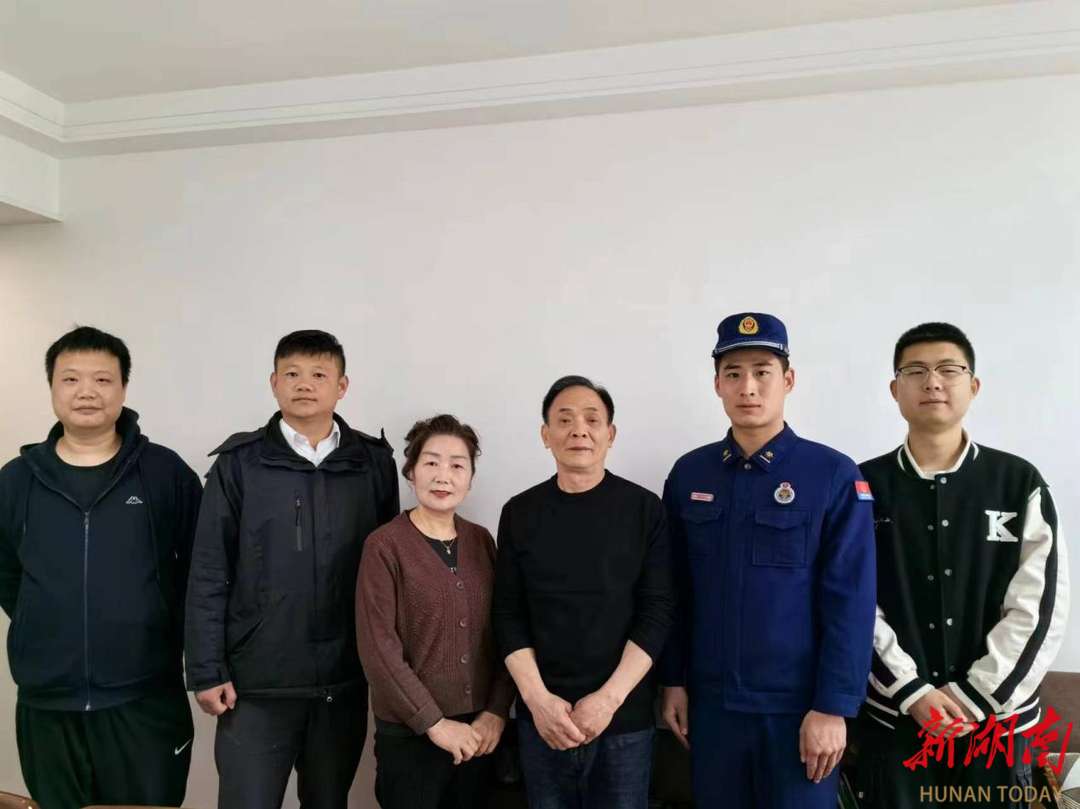 长沙阳河社区：慰问模范代表 助力安全发展