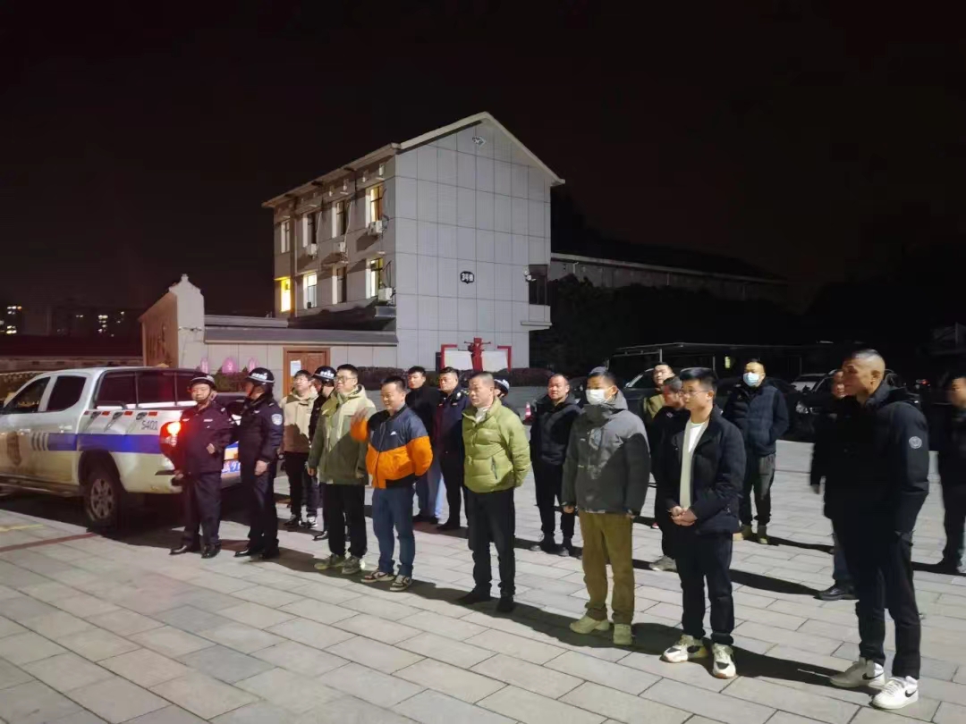 跳马镇：联合行动整治电动自行车违规行为，为居民安全保驾护航